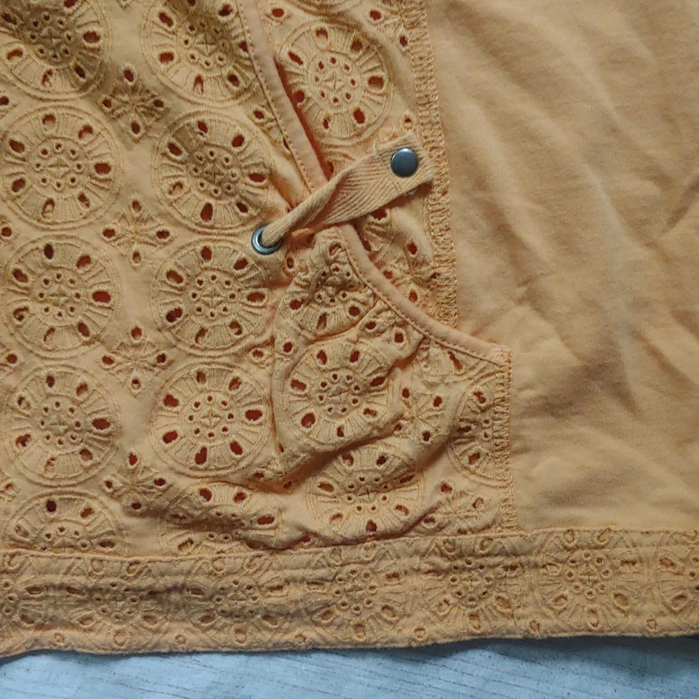 Coldwater Creek Apricot Eyelet‎ Zip Vest